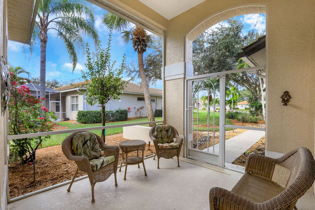 8006 Kilkenny Ct, Naples, FL 34112