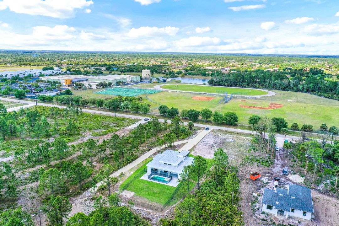 4312 18th Ave NE, Naples, FL 34120