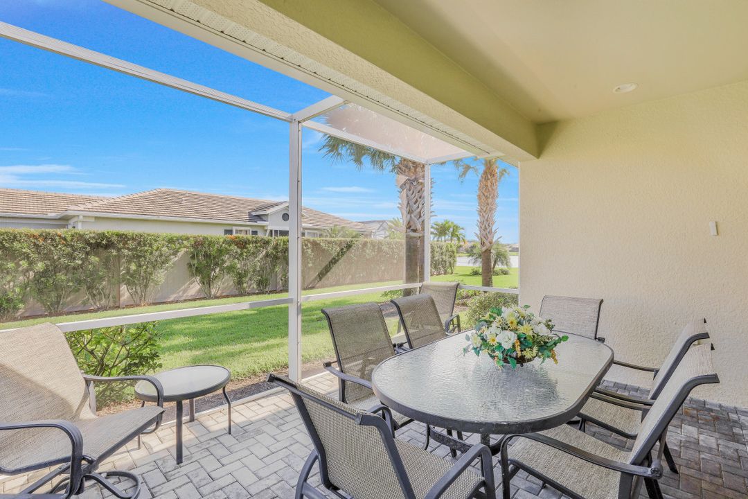 2657 Anguilla Dr, Cape Coral, FL 33991