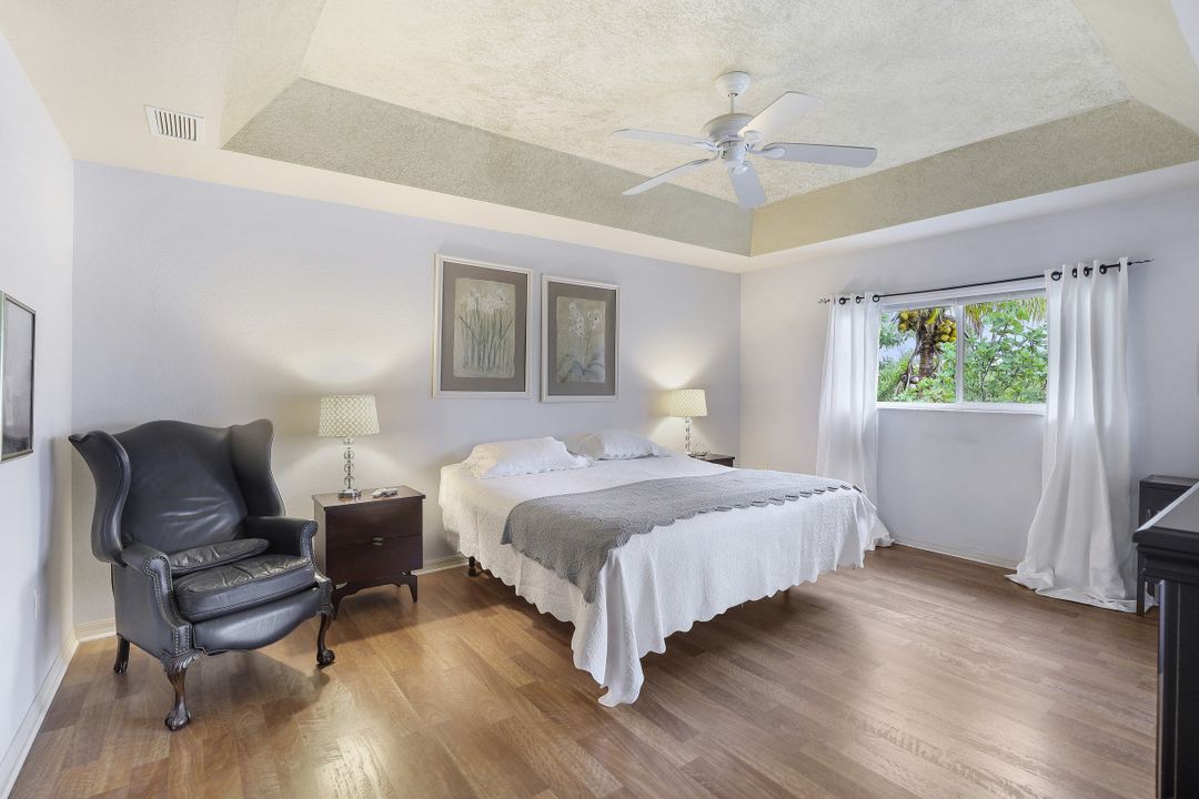 4176 NE 9th Pl, Cape Coral, FL 33909