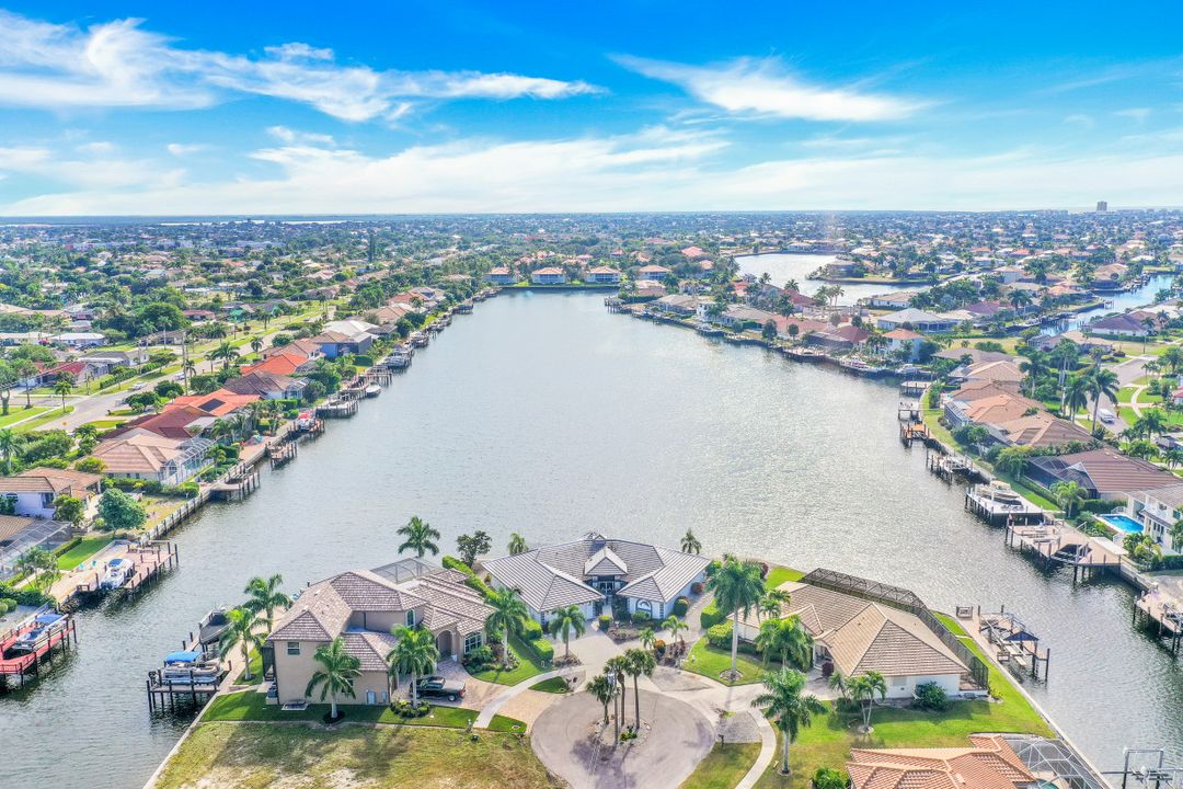 358 Wales Ct, Marco Island, FL 34145