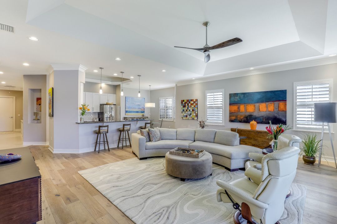 7160 Lemuria Cir #1501, Naples, FL 34109