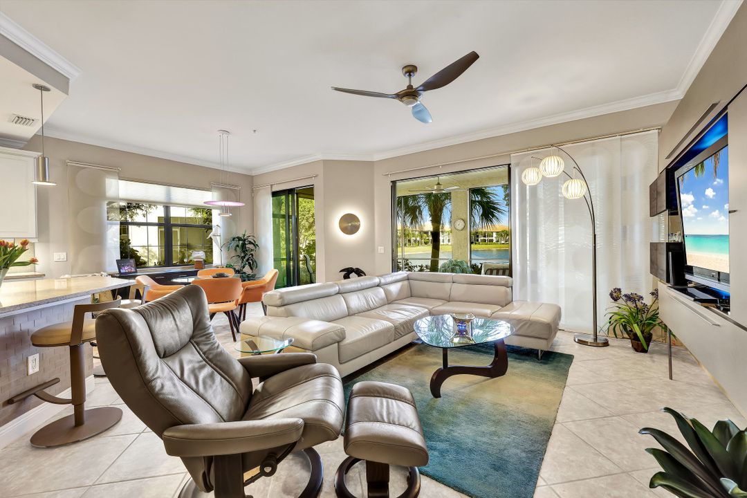 2137 Frangipani Cir #101, Naples, FL 34120