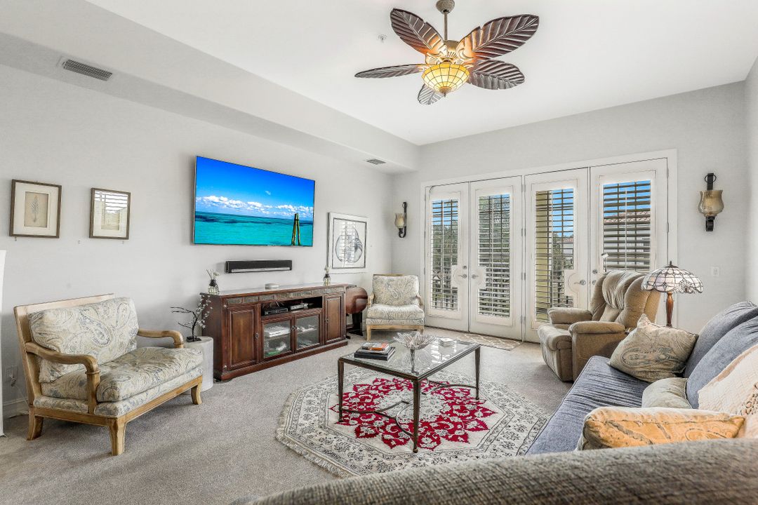 2609 Estrella Dr #1903, Naples, FL 34109