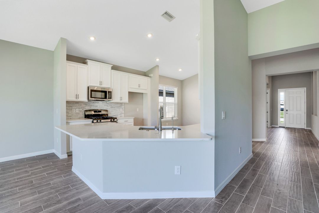 15389 Isla Palma Ln, Nokomis, FL 34275