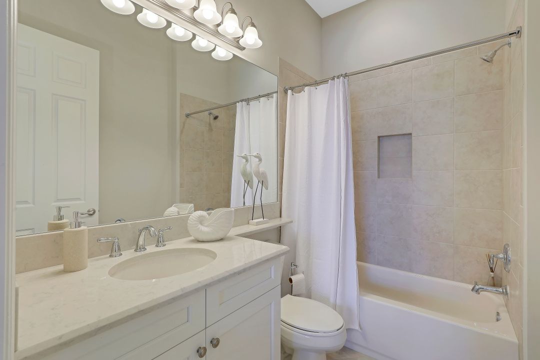 13486 Sumter Ln, Naples, FL 34109