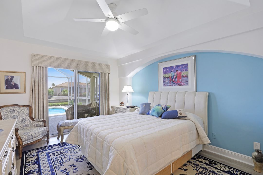 371 Capistrano Ct, Marco Island, FL 34145