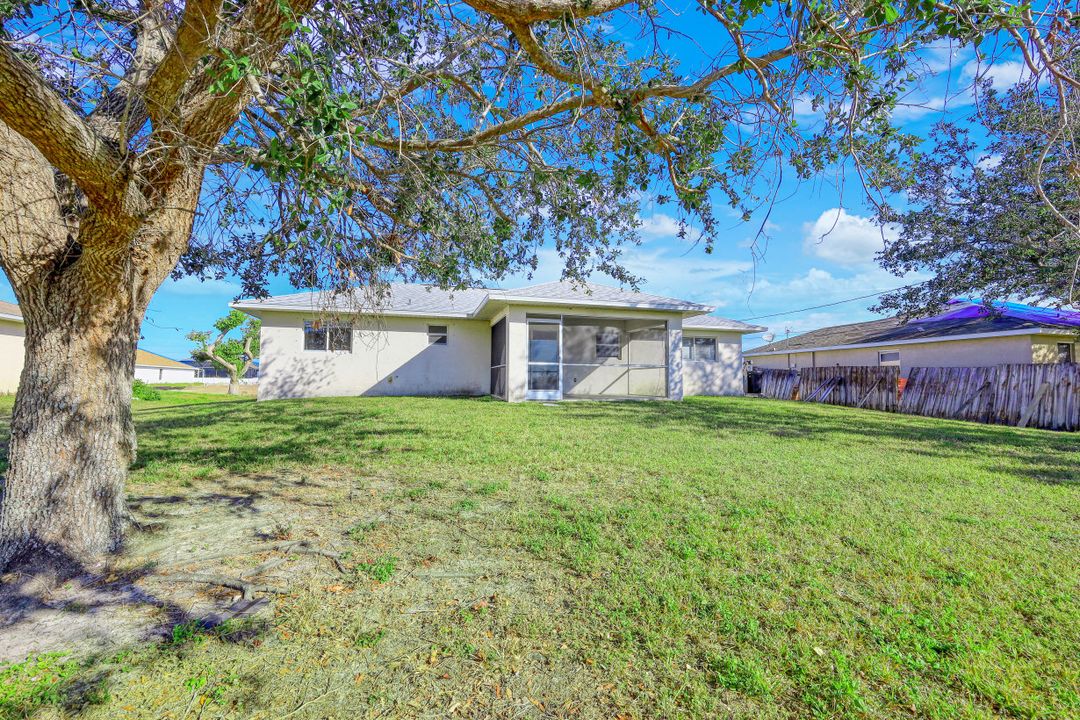 338 NE 23rd St, Cape Coral, FL 33909