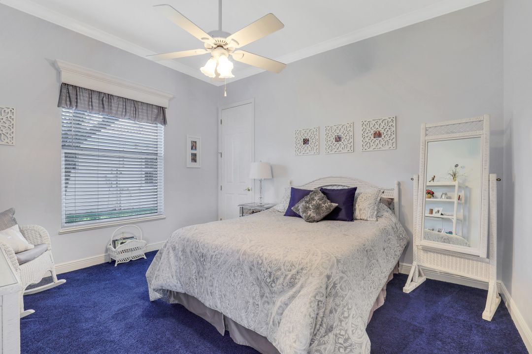 411 SW 49th Ln, Cape Coral, FL 33914