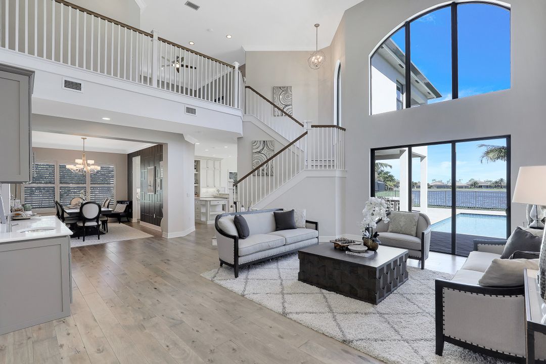 3025 Cinnamon Bay Cir, Naples, FL 34119