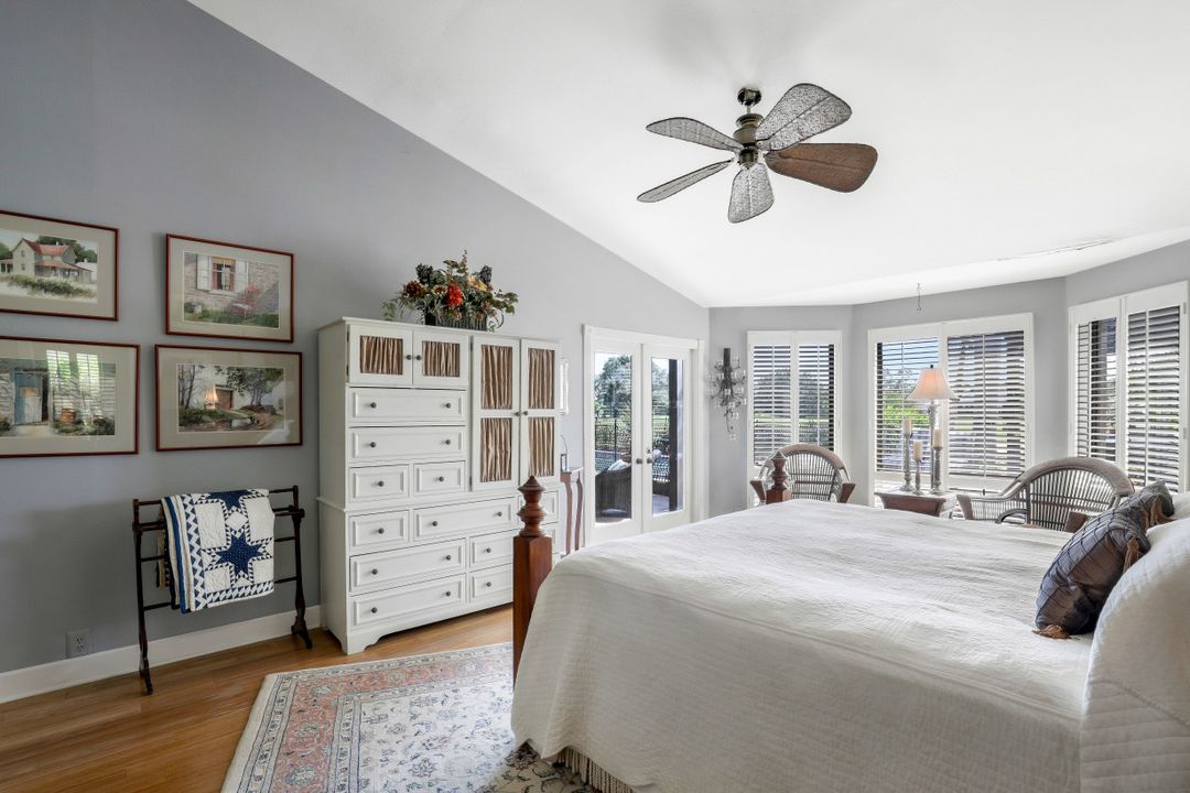 28419 Sombrero Dr, Bonita Springs, FL 34135