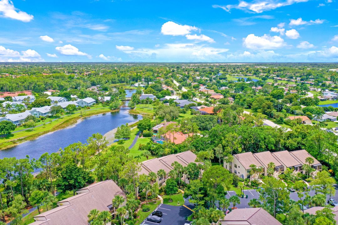 1812 Kings Lake Blvd #103, Naples, FL 34112