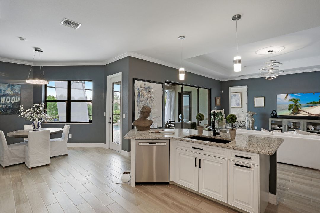 28004 Kerry Ct, Bonita Springs, FL 34135