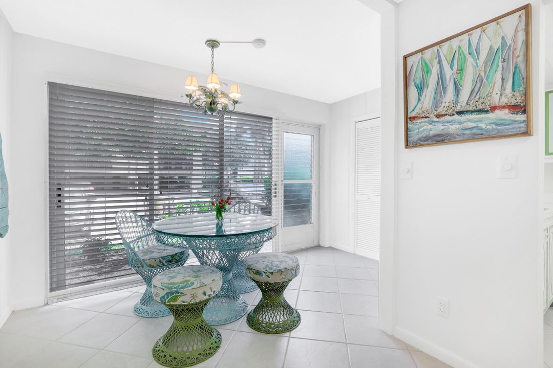 1222 Gordon Dr #2, Naples, FL 34102