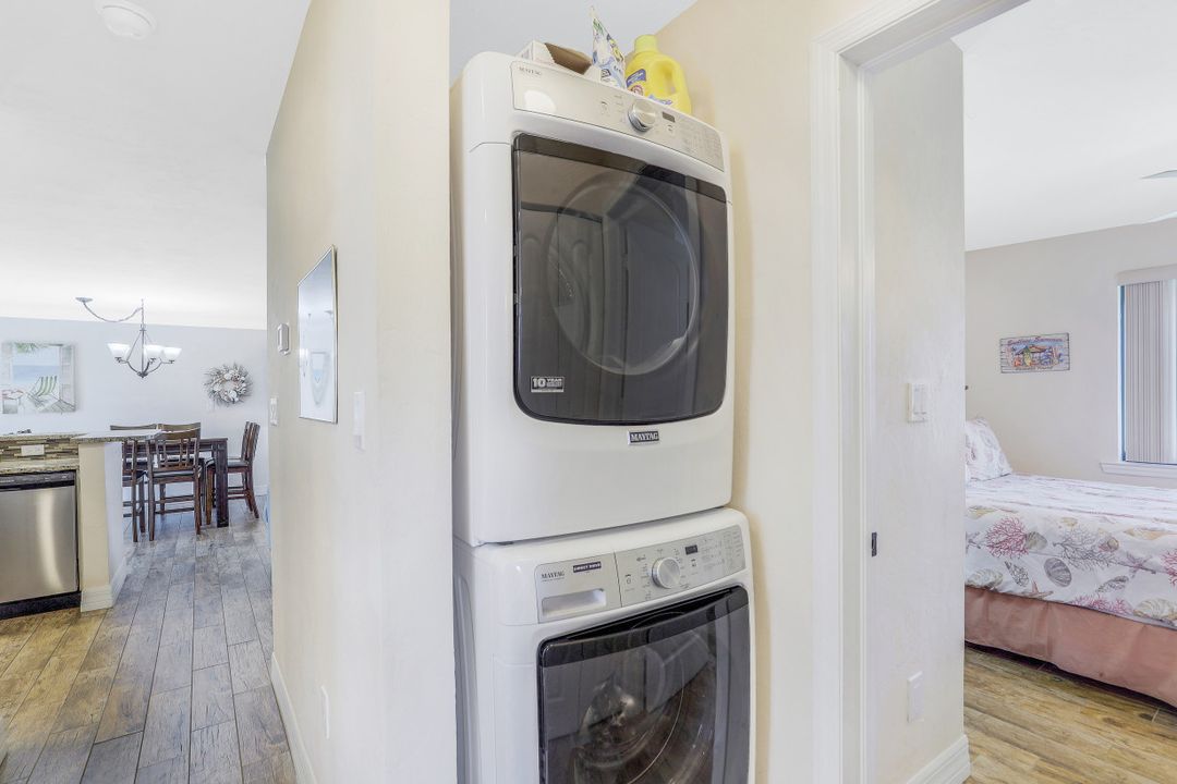 864 Swan Dr, Marco Island, FL 34145