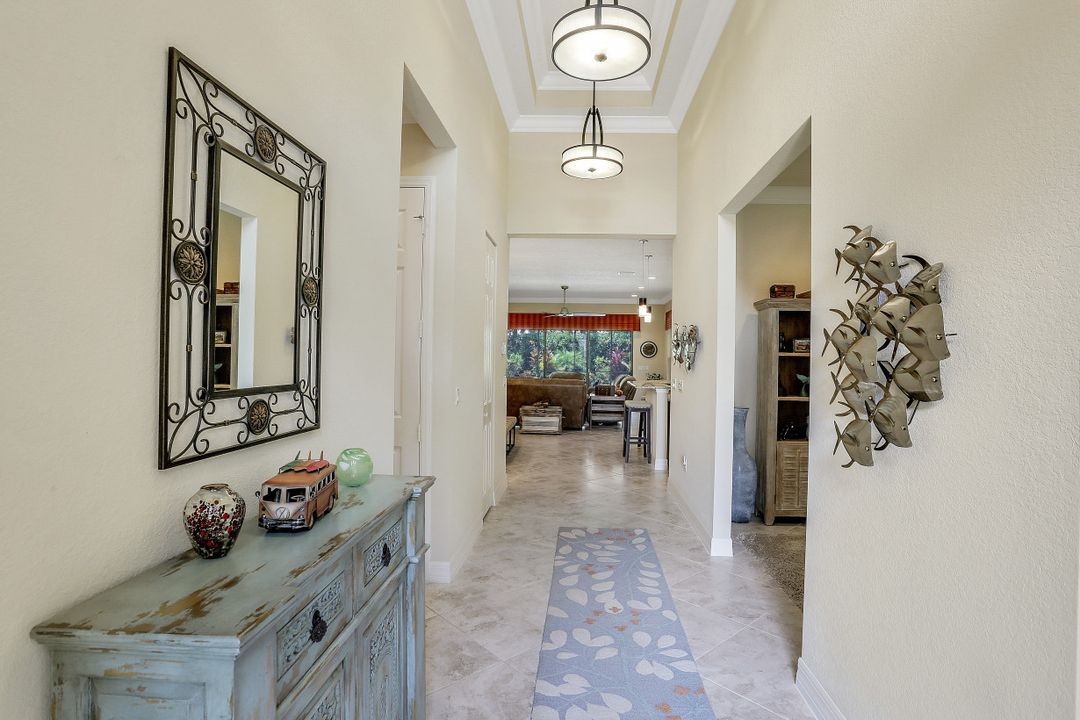 3263 Pacific Dr, Naples, FL 34119