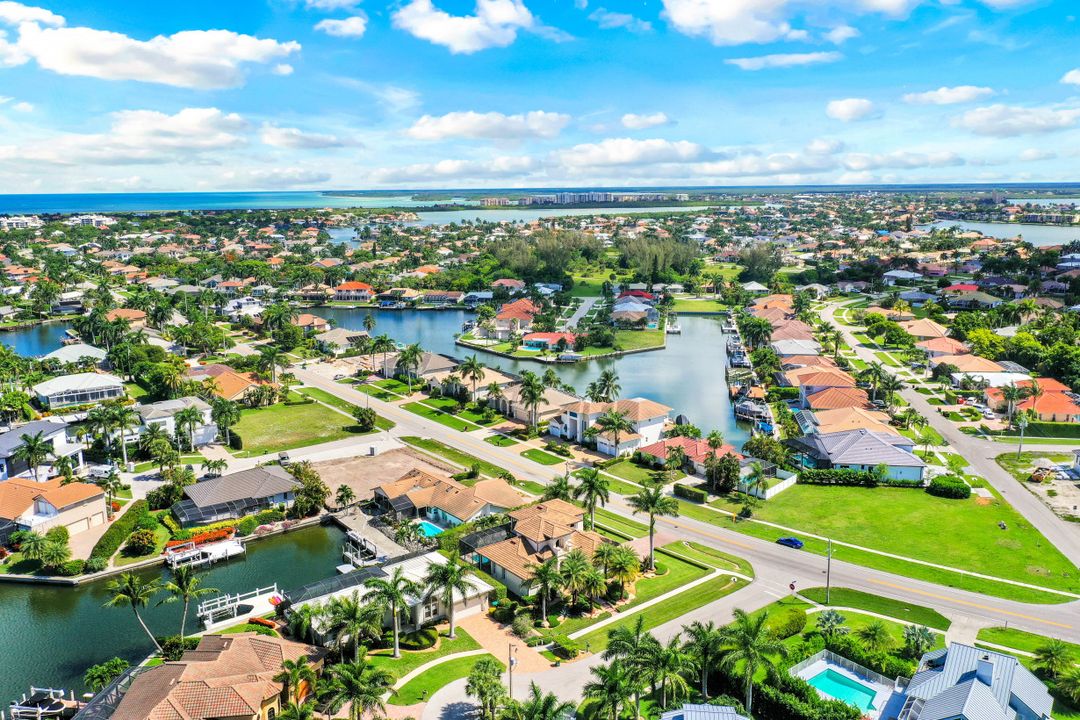 431 Swiss Ct, Marco Island, FL 34145