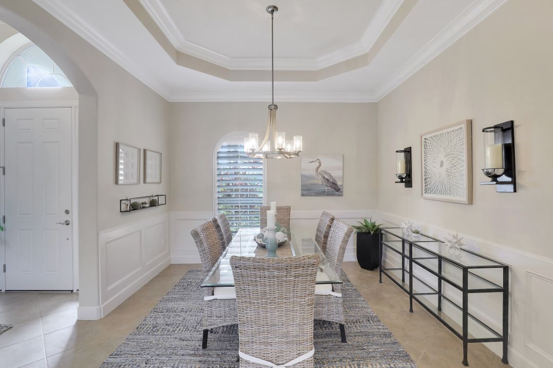 9365 Slate Ct, Naples, FL 34120