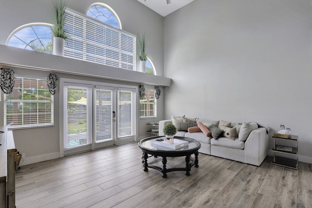 1320 Alcazar Ave, Fort Myers, FL 33901