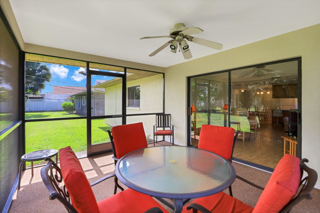 691 104th Ave N, Naples, FL 34108