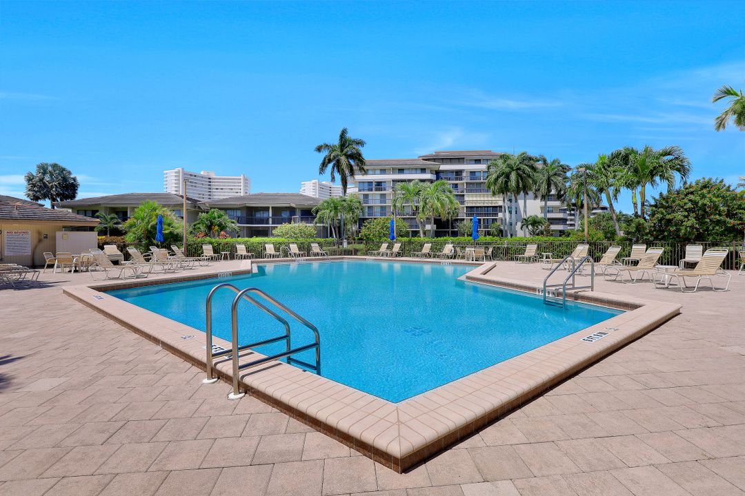 693 Seaview Ct #A-201, Marco Island, FL 34145