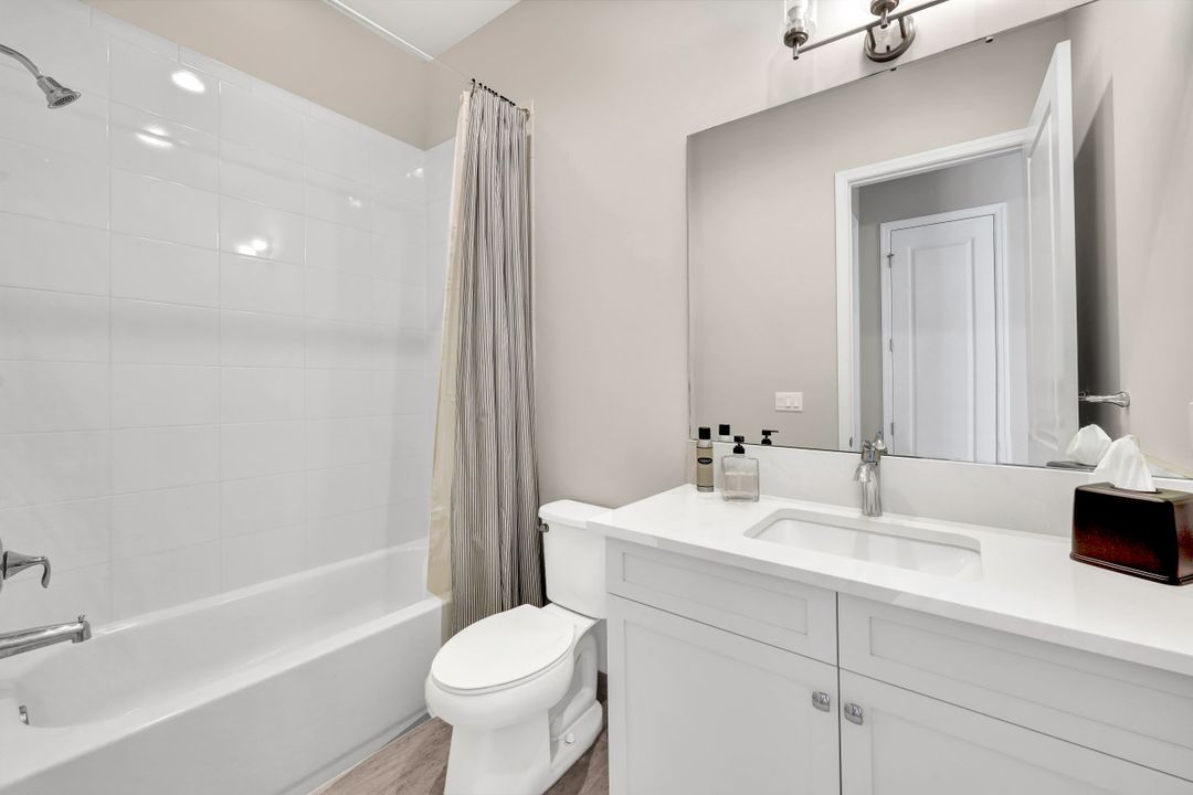 11723 Peony Ter, Naples, FL 34120