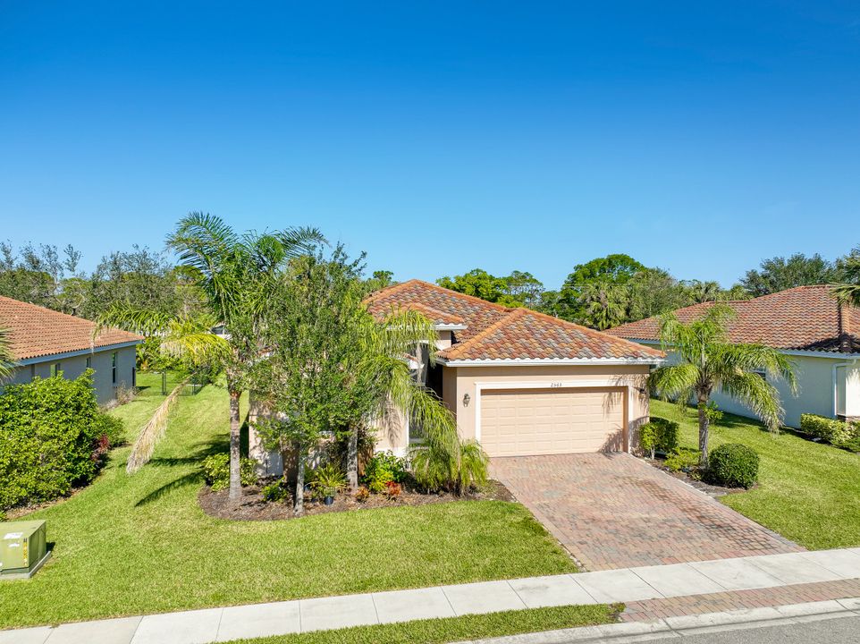 2565 Caslotti Way, Cape Coral, FL 33909