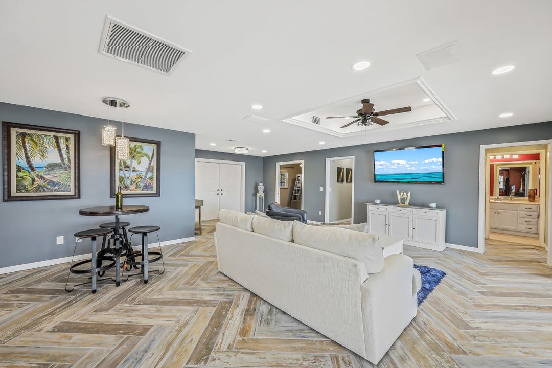 508 Cape Coral Pkwy W, Cape Coral, FL 33914