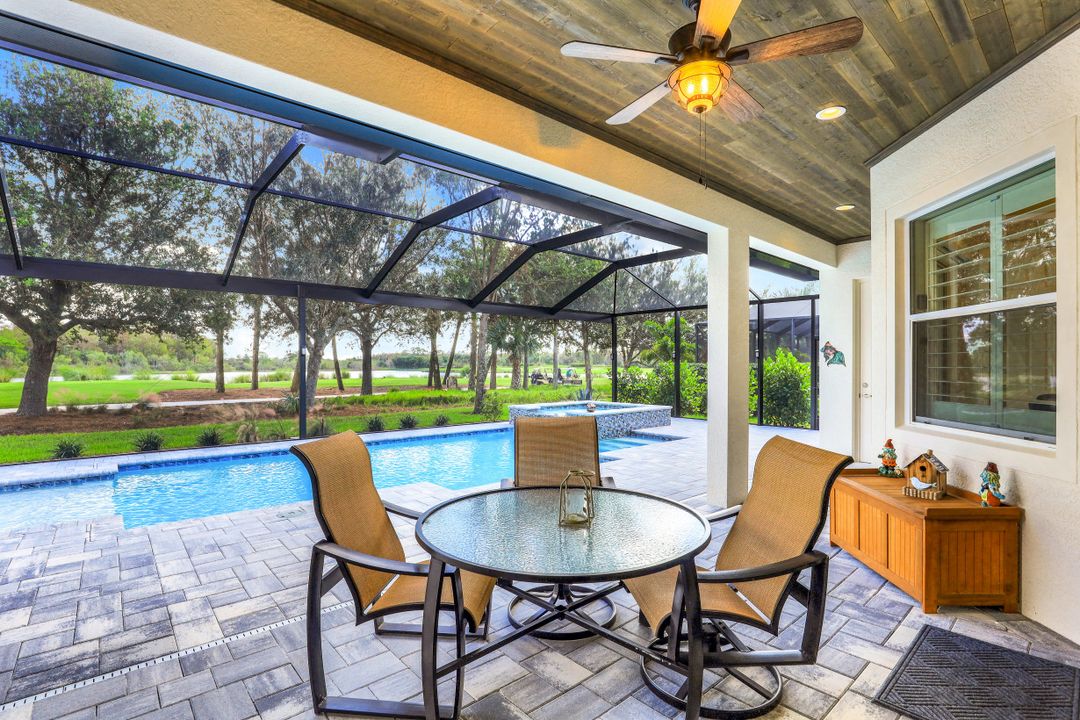 9795 Nickel Ridge Cir, Naples, FL 34120