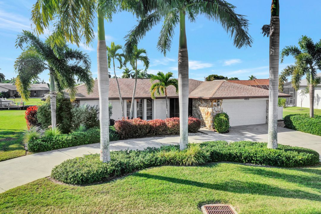 4920 SW 8th Pl, Cape Coral, FL 33914