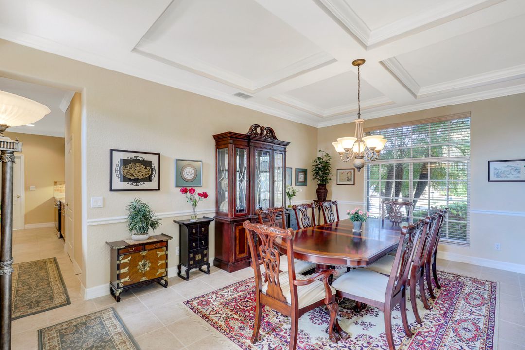 8709 Paseo De Valencia St, Fort Myers, FL 33908