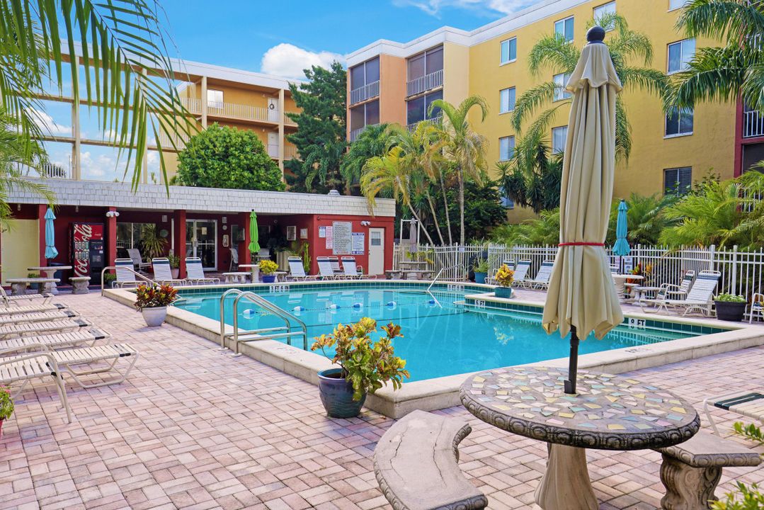 2366 E Mall Dr #205, Fort Myers, FL 33901