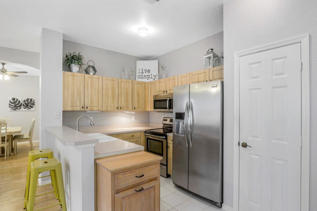 9302 Lake Abby Ln, Bonita Springs, FL 34135