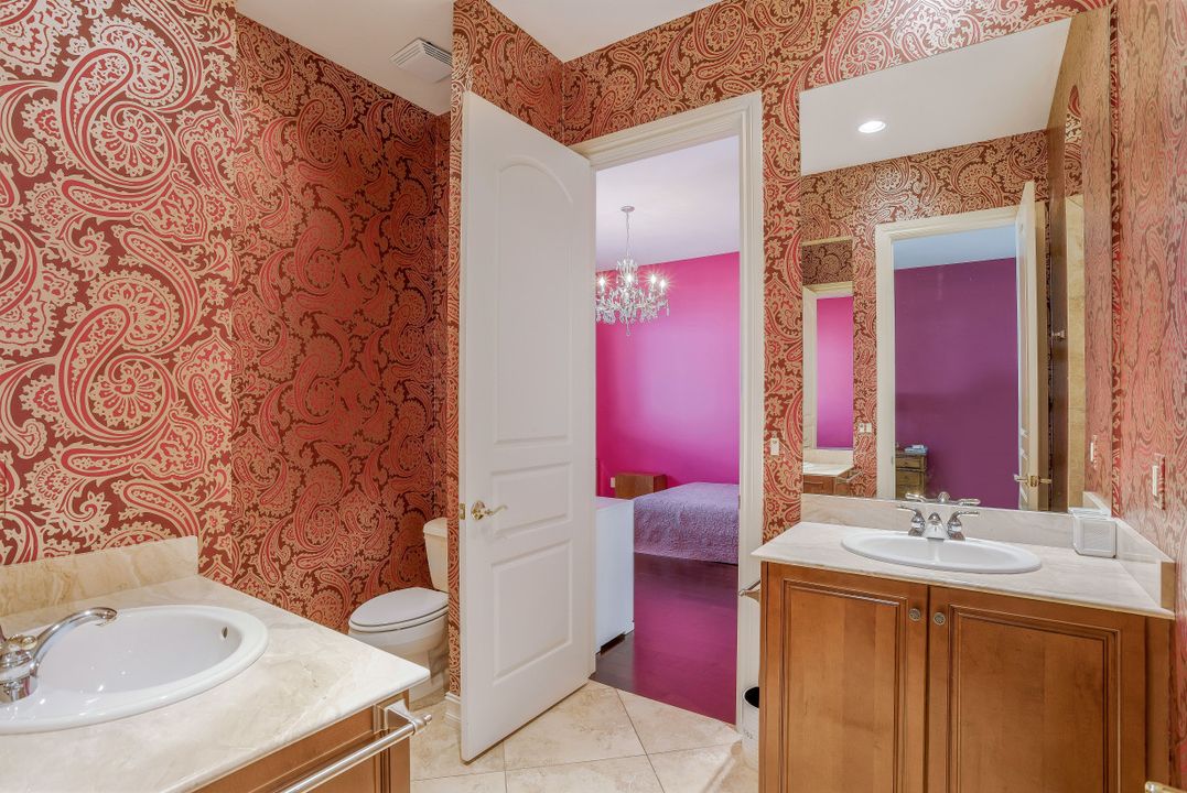 7417 Treeline Dr, Naples, FL 34119