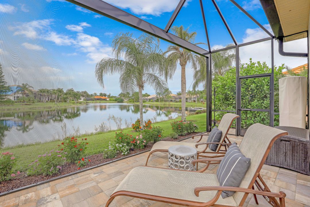 10801 Longshore Way E, Naples, FL 34119