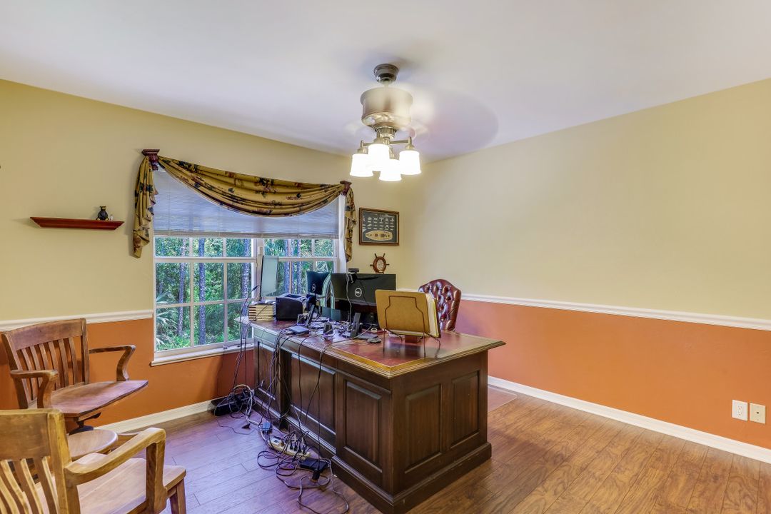 5700 Cypress Hollow Way, Naples, FL 34109