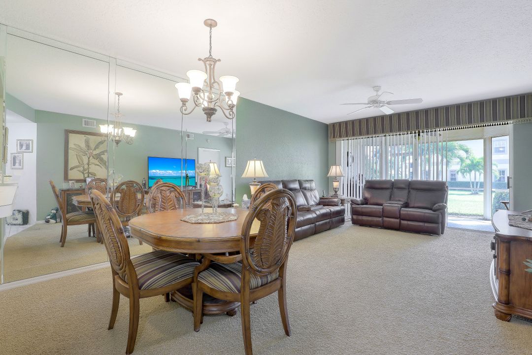 9060 Michael Cir #411, Naples, FL 34113