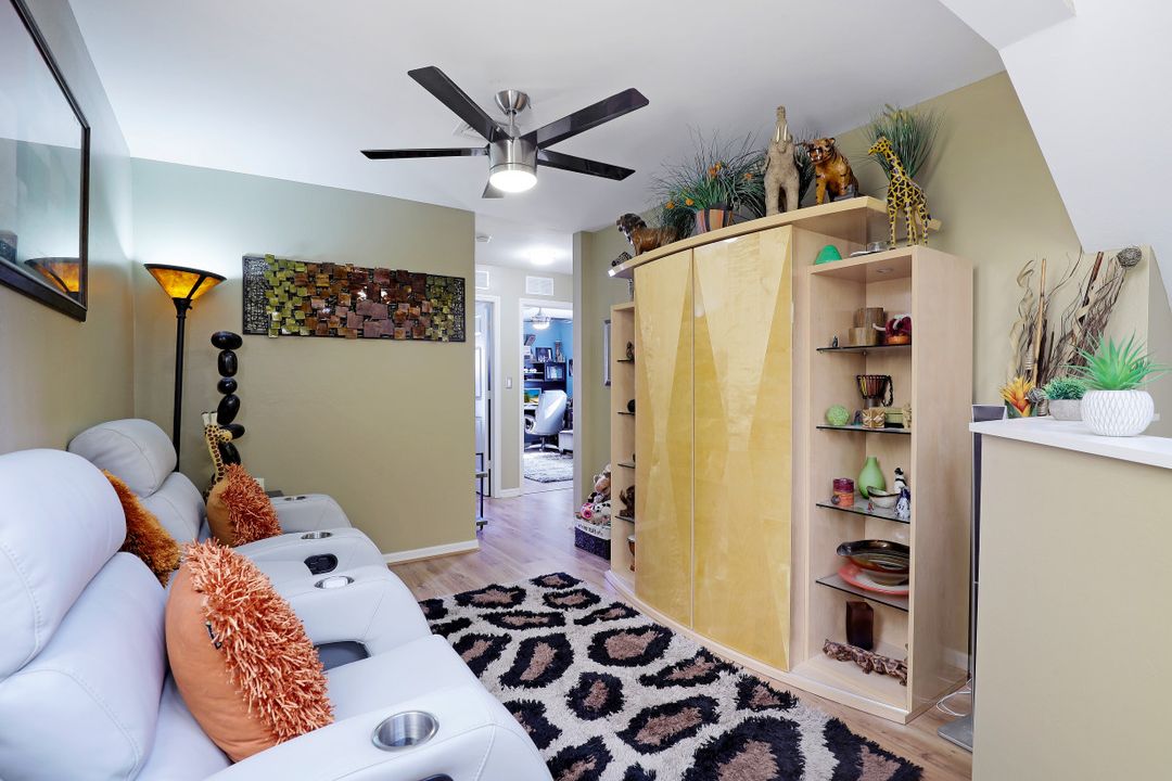 4259 Covey Cir, Naples, FL 34109