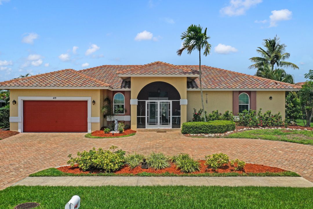 419 Nassau Ct, Marco Island, FL 34145