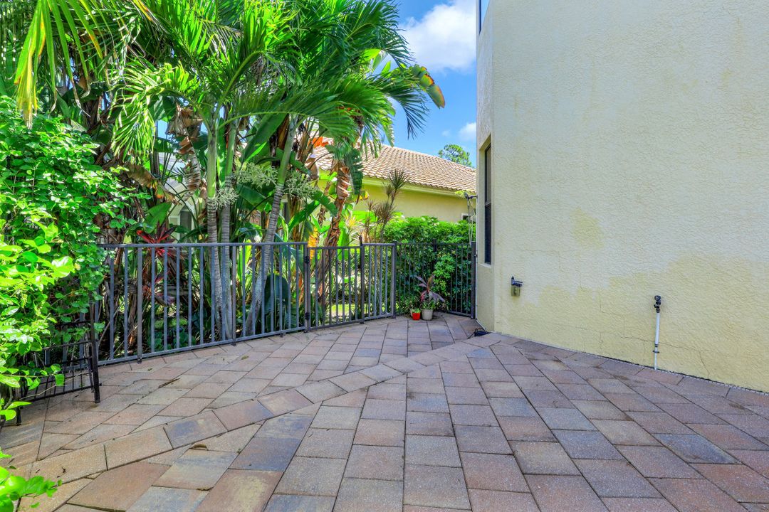 27054 Serrano Way, Bonita Springs, FL 34135