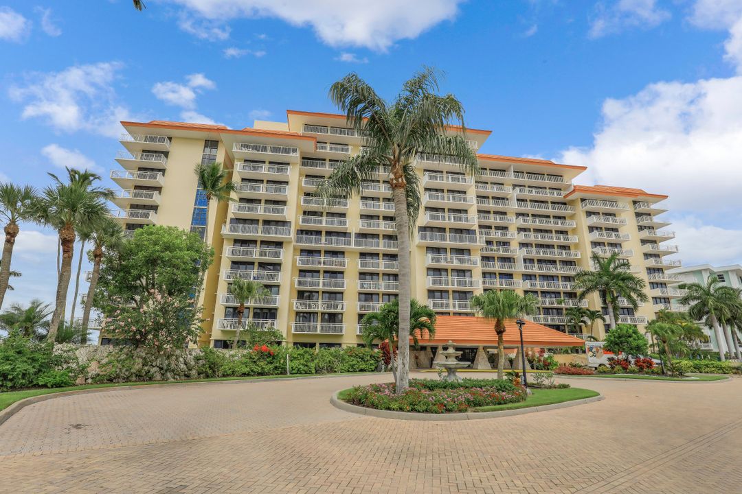 180 Seaview Ct #817, Marco Island, FL 34145