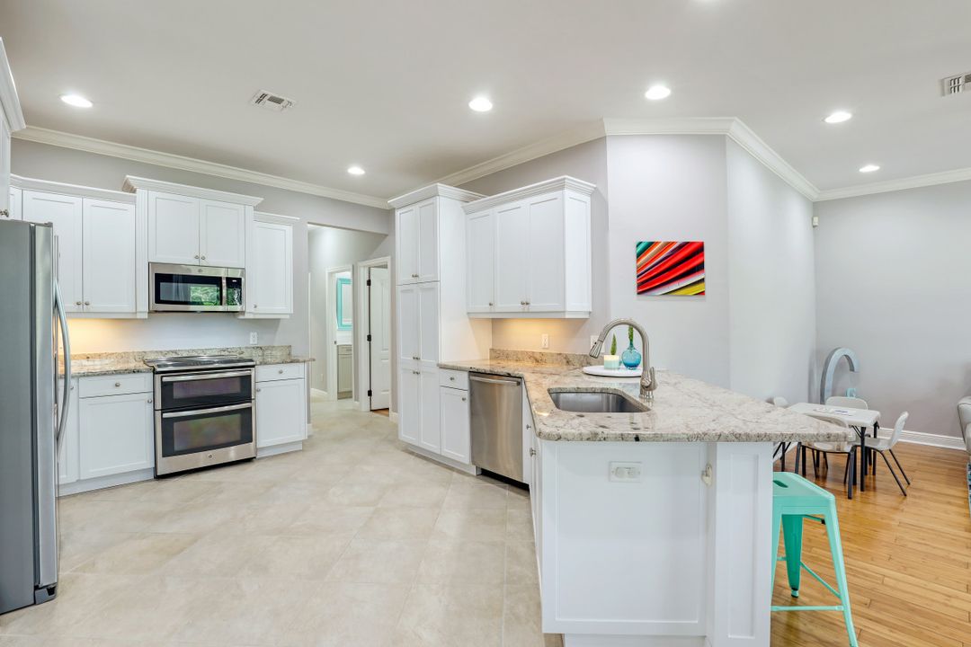 15663 Caloosa Creek Cir, Fort Myers, FL 33908