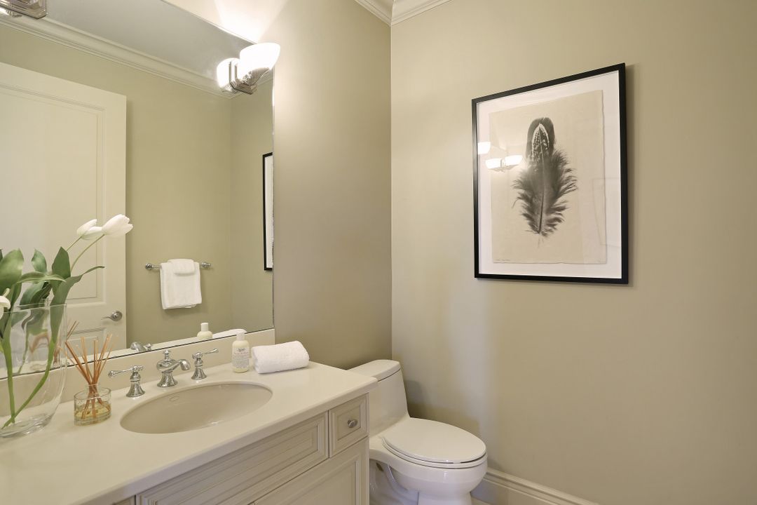 1400 Gulf Shore Blvd N #312, Naples, FL 34102