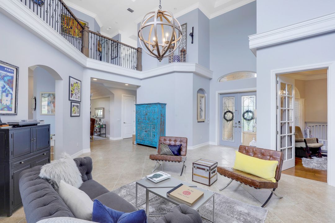 5119 Post Oak Ln, Naples, FL 34105