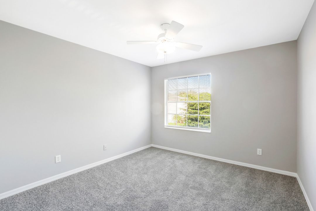 12530 Eagle Pointe Cir, Fort Myers, FL 33913