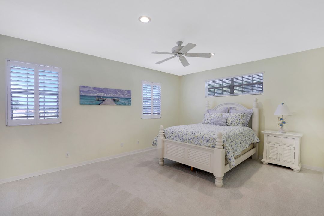 450 Spinnaker Dr, Marco Island, FL 34145