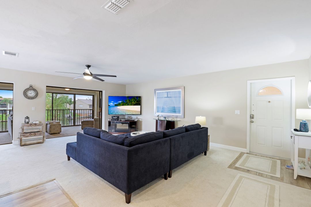 3703 SE 10th Ave, Cape Coral, FL 33904