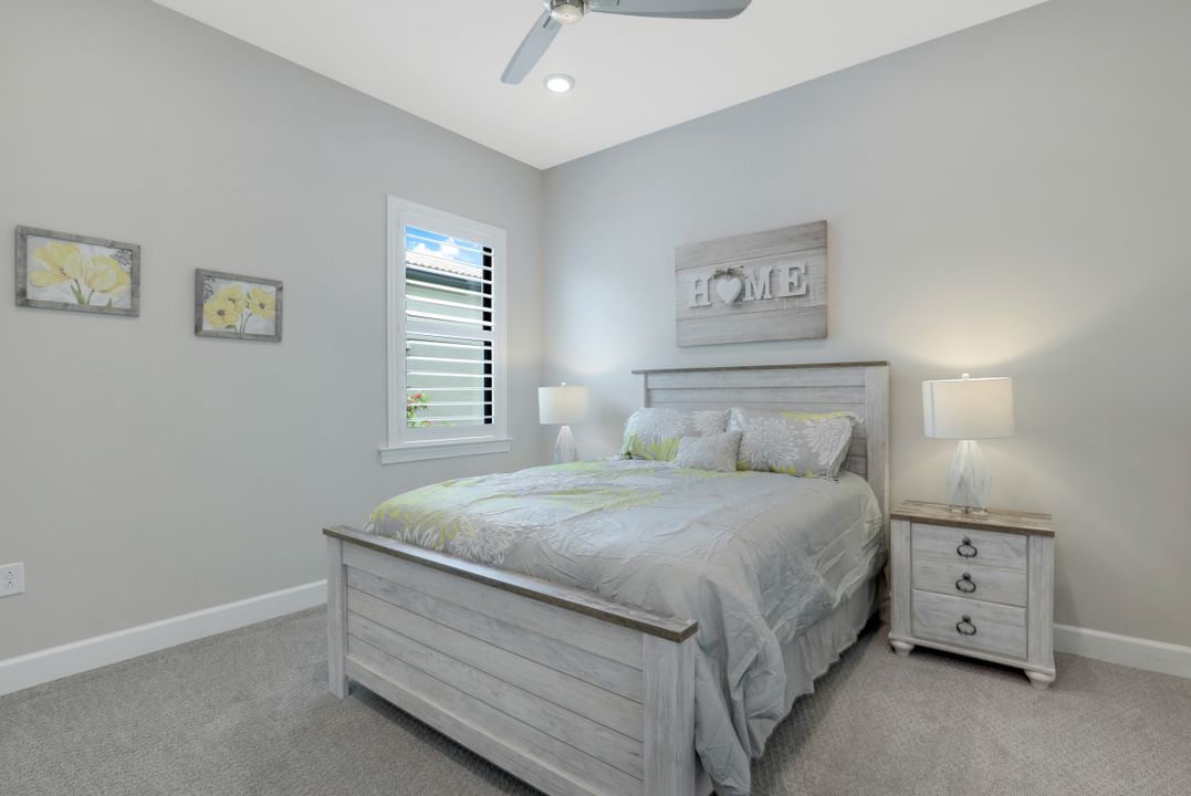 19264 Aqua Shore Dr, Fort Myers, FL 33913