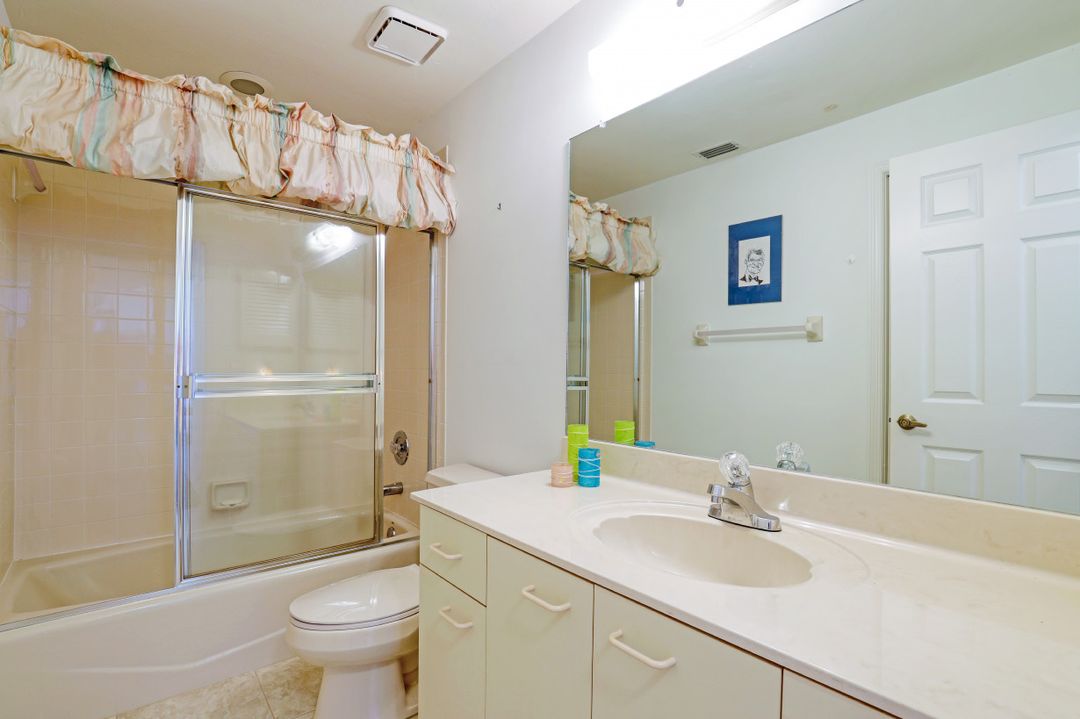 12727 Maiden Cane Ln, Bonita Springs, FL 34135