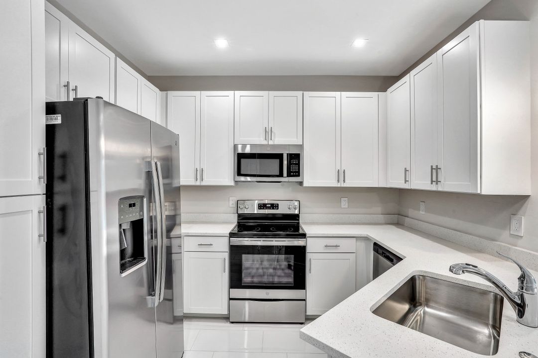 7635 Morgan Way, Naples, FL 34119